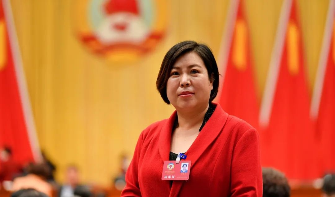 薛玉梅：加强防水工程渗漏监管，提高防水设计工作年限、防水等级要求